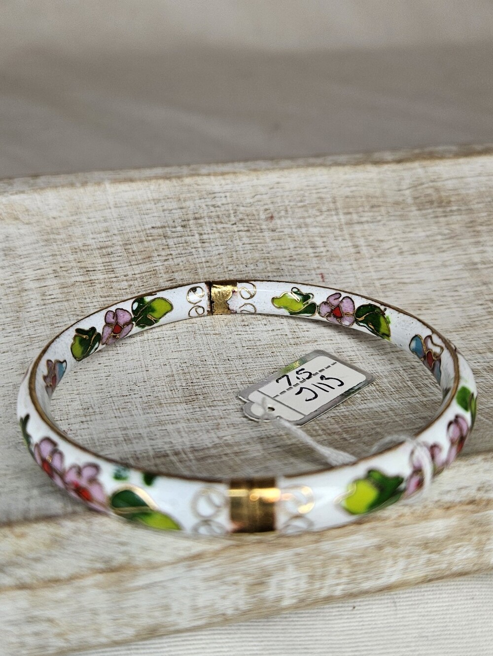 Vintage White Cloisonne Enamel Floral Bangle Bracelet Hinged Gold Clamper - Picture 5 of 12